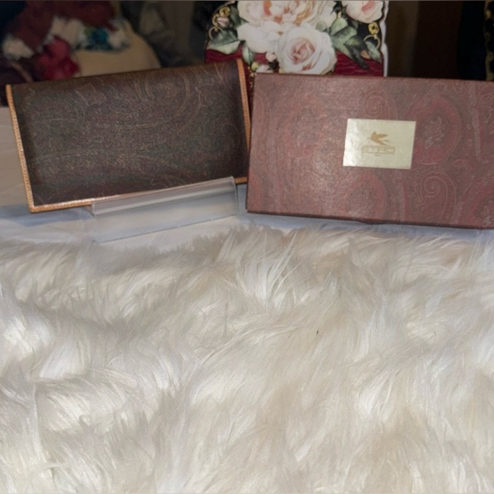 EUC Men’s ETRO Paisley Milano Bifold And Card Long Wallet
